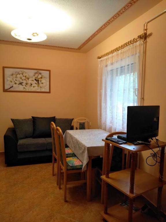 Zsuzsi Apartman Zalakaros Buitenkant foto