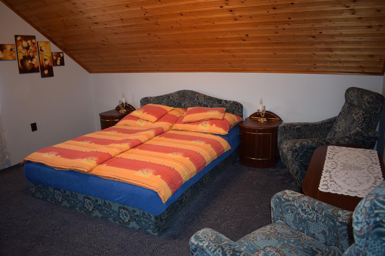 Zsuzsi Apartman Zalakaros Buitenkant foto