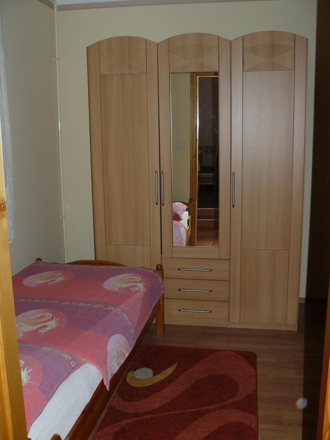 Zsuzsi Apartman Zalakaros Buitenkant foto